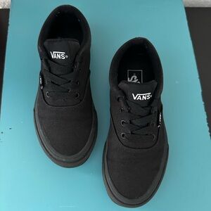 Vans - Children’s Doheny Lace Up Sneaker Blk/Blk